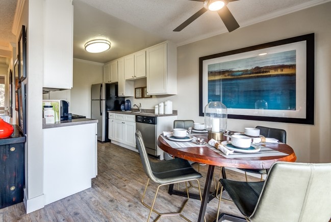 Photo - Carlsbad View Apartments