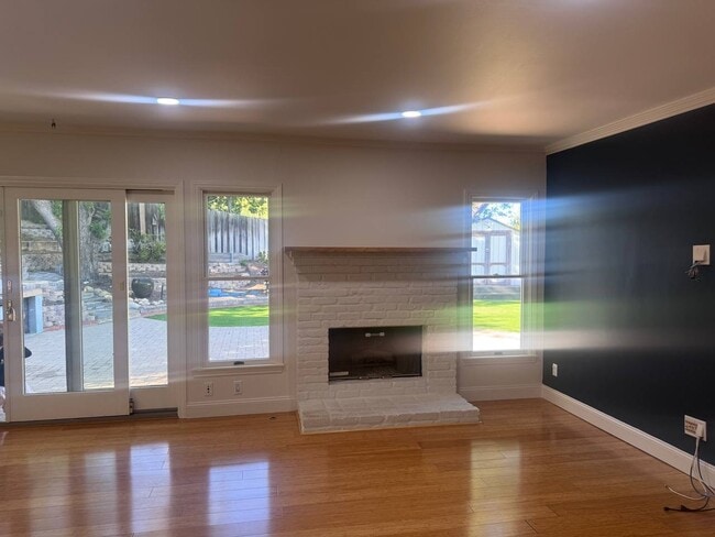 Photo - 20305 Aetna St