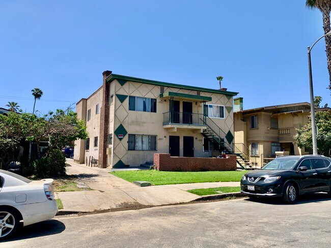Photo - 1852 W 24th St Apartments Unit 1852