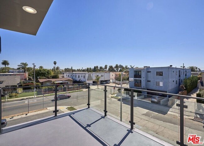 Photo - 4507 Lomita St Unit 4507 1/2