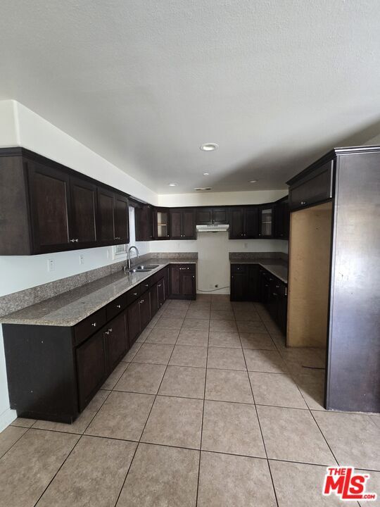 Photo - 8822 Orchard Ave