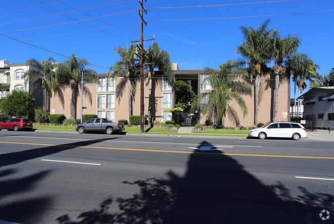 Photo - Linden Terrace Apartments