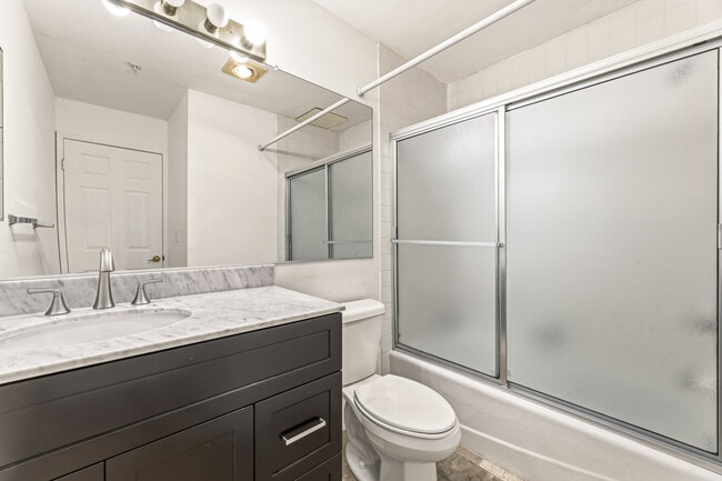 Photo - 345 N Kenwood St Unit 345 N Kenwood St APT 106