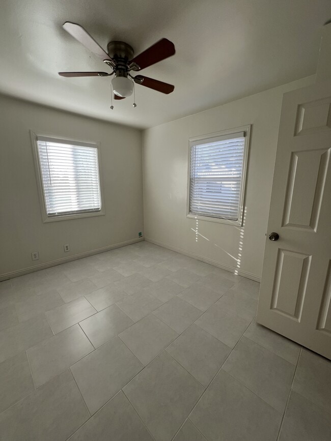 Photo - 554 S Willow Ave