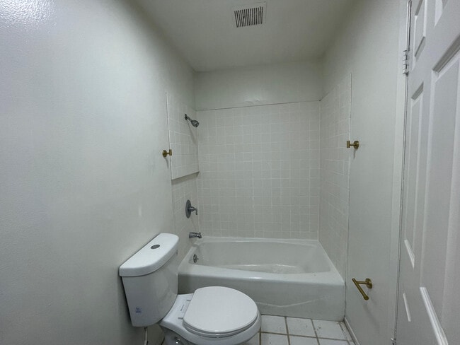 Photo - 16126 S Ainsworth St Unit Front B