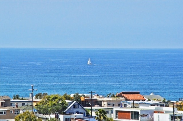 Photo - 736 Gould Ave