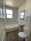Bathroom - 125-127 N Kenwood St Apartments