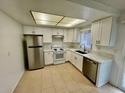 Photo - Hillside Court Vista Ca 92084 Apartment Unit 320