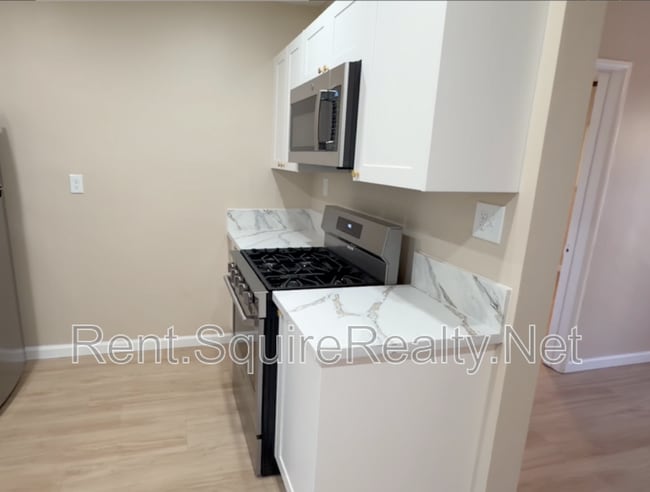 Photo - 936 W Foothill Blvd Unit #6