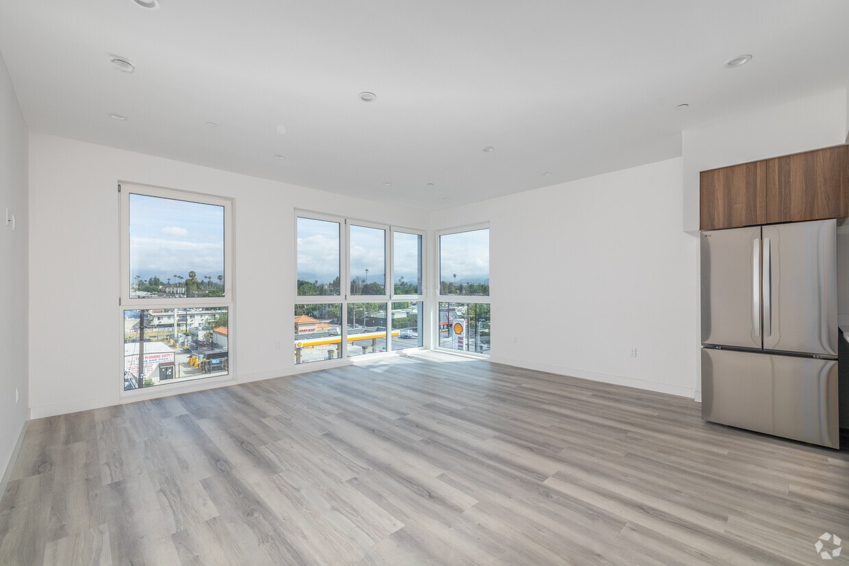 Floor Plan - 2 Bedroom 1 Bath