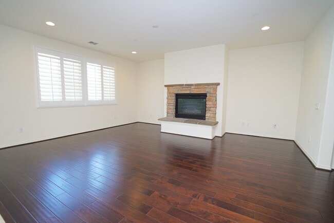 Photo - River Village 4 Bedroom Home in Santa Clar...