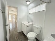 Photo - 13704 Franklin St