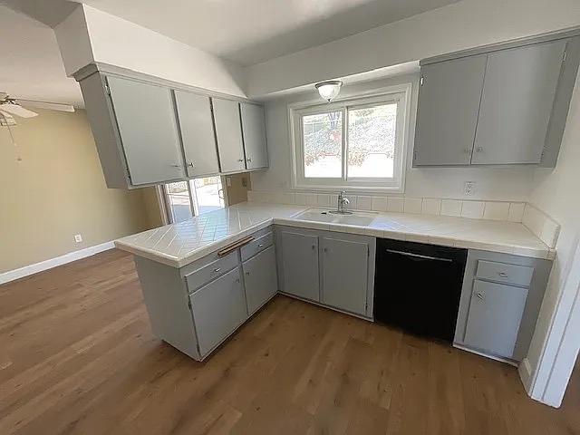 Photo - 19821 Merryhill St