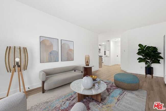 Building Photo - 1743 9th St Unit 2