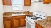 Photo - 1351 Cochran Ave Unit 7