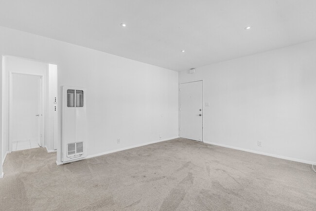 Photo - 536 Hyde Park Pl Unit 536