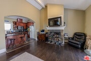 Photo - 1912 Vanderbilt Ln Unit C