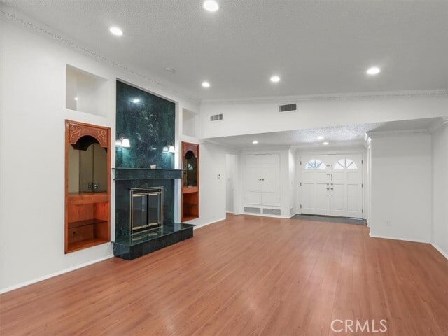 Photo - 8501 Enfield Ave