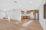 Photo - 6944 Beckett St