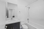 Full Bathroom - 2225 Bonita Ct Townhome
