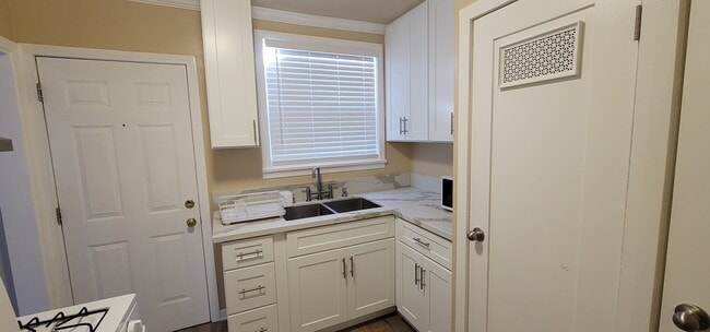 Photo - 2016 W 35th St Unit 2016 W 35th Street LA CA