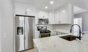 Photo - 400 Sanibelle Cir Townhome
