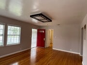 Photo - 3 Bedrood/ 2 Bath Home in Alhambra