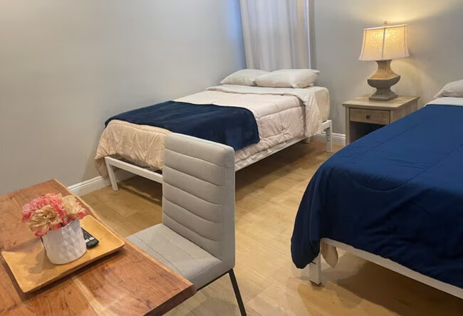 Photo - 2412 5th Ave