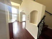 Photo - 1154 Bellevue Ave Apartments