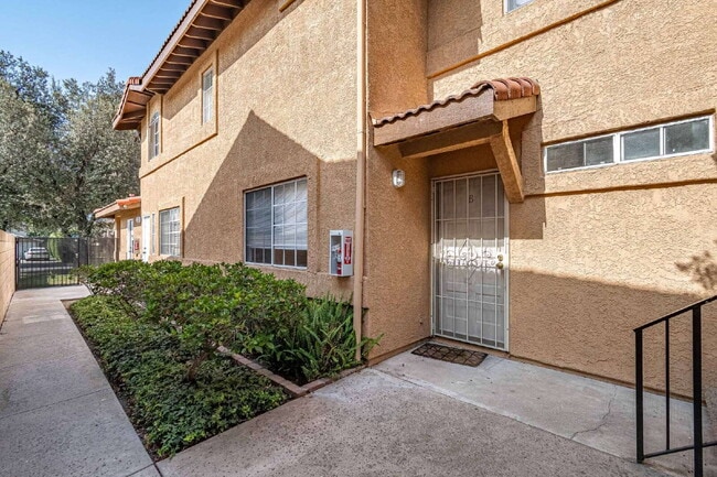 Photo - "Chic & Spacious 2-BR Gem in Covina: Modern Living with 2 Full Baths!" Unit B