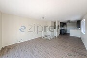 Photo - 922 W 25th St Condo