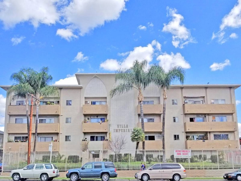 Floor Plan - Two Bedroom