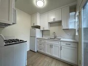 Photo - Amazing 1 Bedroom Cottage in the Heart of ...