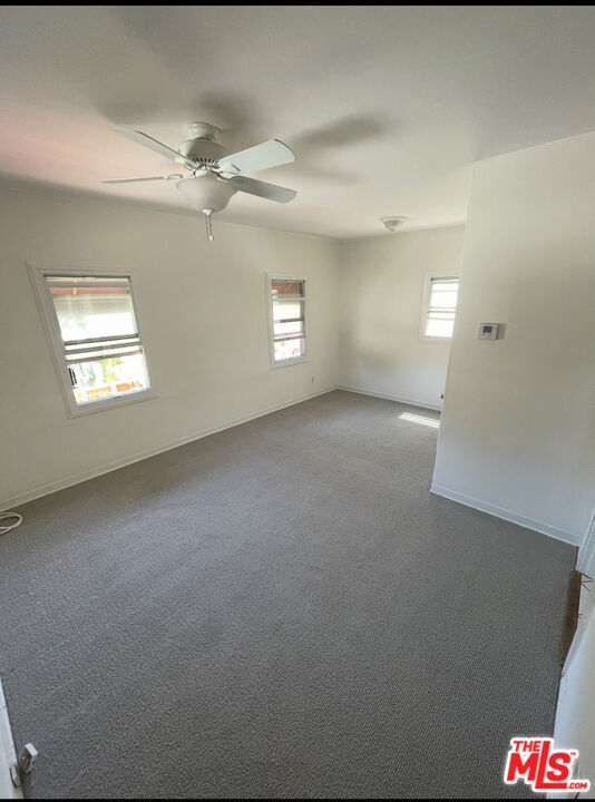 Photo - 843 Huntley Dr