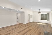 Photo - Quiet cul-de-sac. Central air. House