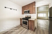 Photo - 1762 Robinson Ave