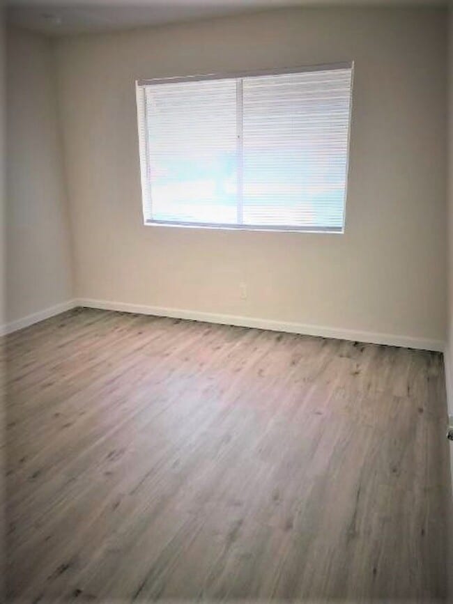 Photo - Price Reduced! Spacious 2 Bed, 2 Bath + Bo...