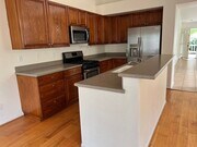 Photo - 3 Bedroom plus den in Goleta