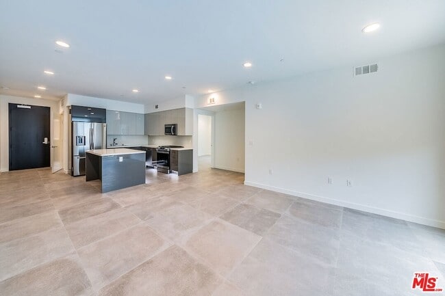 Photo - 214 Westmoreland Ave Unit 5