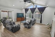Photo - 14628 Daisy Meadow St House