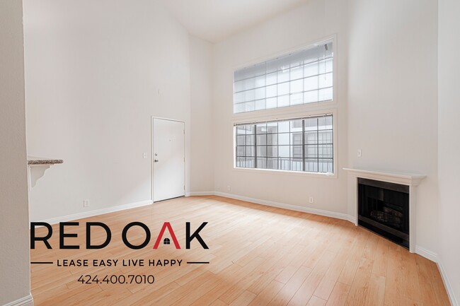 Photo - 4651 Cahuenga Blvd Unit 315