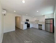 Photo - 1575 Munson Ave