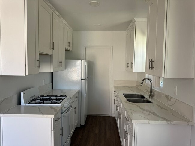 Photo - 170 1/2 Garret Avenue Unit 170 1/2