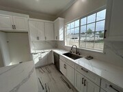 Photo - 610 N Hidalgo Ave House
