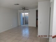 Photo - 567 Florida St