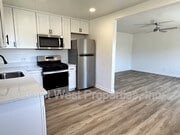 Photo - 3839 Kendall St