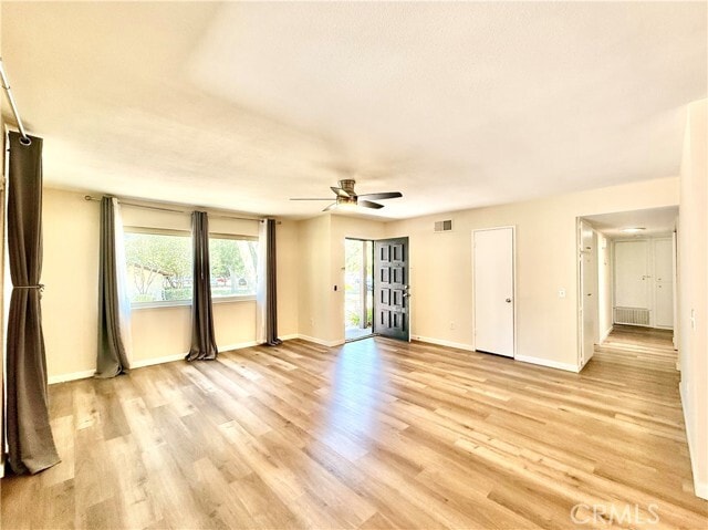 Photo - 2760 Monroe St