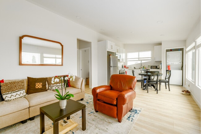 Building Photo - 5021 Foothill Blvd Unit ID1321791P