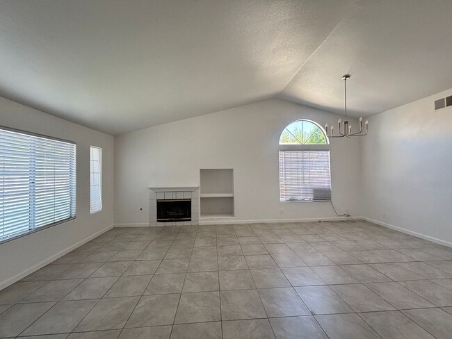 Photo - Renovated Spacious East Lancaster Single Story Home
