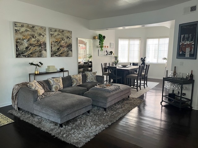 Living Room/Dining Room - 408 W Queen St Unit 109